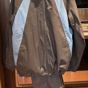 Nike - Men's jacket & matching pants